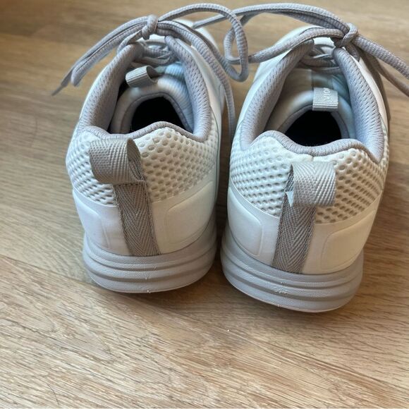 Vionic Jojo Ombre Sneakers in White/Light Mint/Gray size 7.5 - Picture 6 of 14